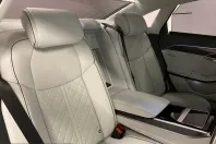 Audi S8 din 2025 cu 25.648 km - oferta AUD250479 - foto 12