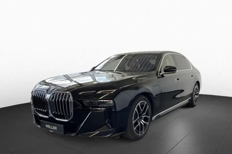 BMW 750 (Seria 7) din 2025 cu 32.819 km - oferta BMW250480 - foto 1