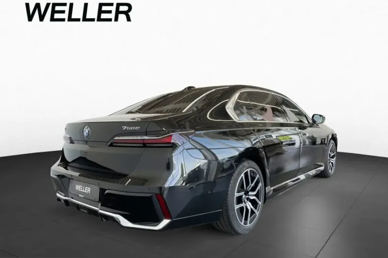 BMW 750 (Seria 7) din 2025 cu 32.819 km - oferta BMW250480 - foto 5