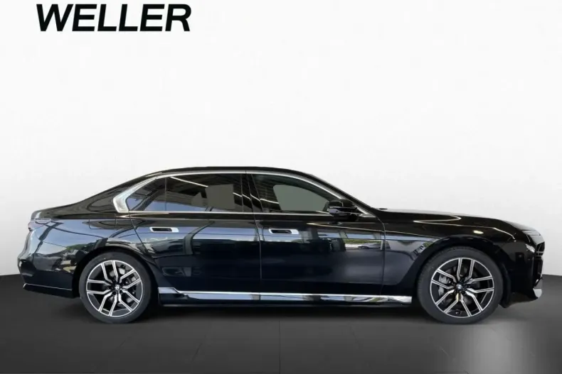 BMW 750 (Seria 7) din 2025 cu 32.819 km - oferta BMW250480 - foto 7
