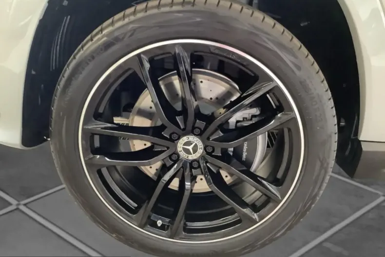 Mercedes-Benz GLS 450 (Clasa GLS) din 2025 cu 13.500 km - oferta MER250481 - foto 6