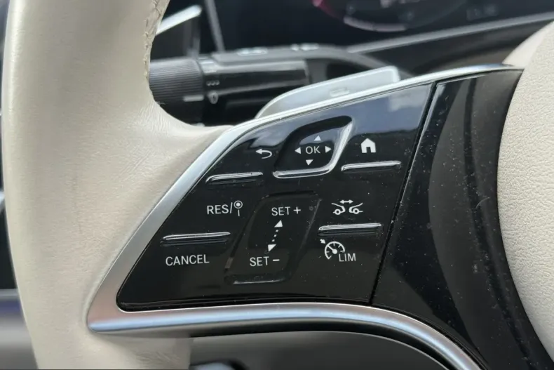 Mercedes-Benz E 220 (Clasa E) din 2025 cu 25.571 km - oferta MER250485 - foto 22