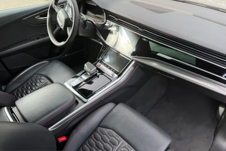 Audi RSQ8 din 2023 cu 39.000 km - oferta AUD250491 - foto 2