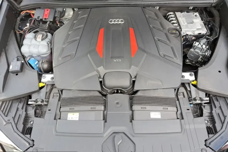 Audi SQ8 din 2024 cu 24.275 km - oferta AUD250493 - foto 15