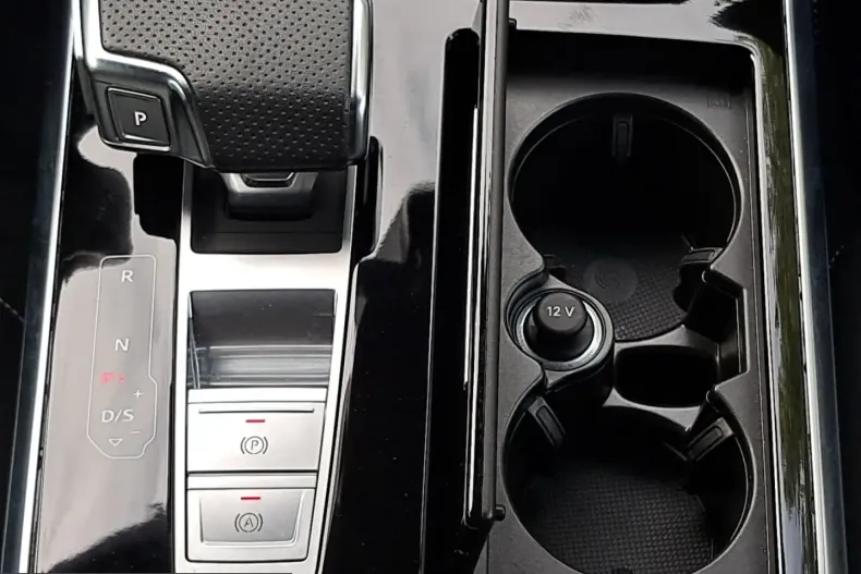 Audi SQ8 din 2024 cu 24.275 km - oferta AUD250493 - foto 16
