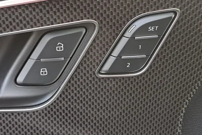 Audi SQ8 din 2024 cu 24.275 km - oferta AUD250493 - foto 25