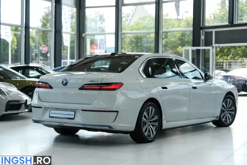 BMW i7 (Seria 7) din 2023 cu 24.023 km - oferta BMW250494 - foto 5