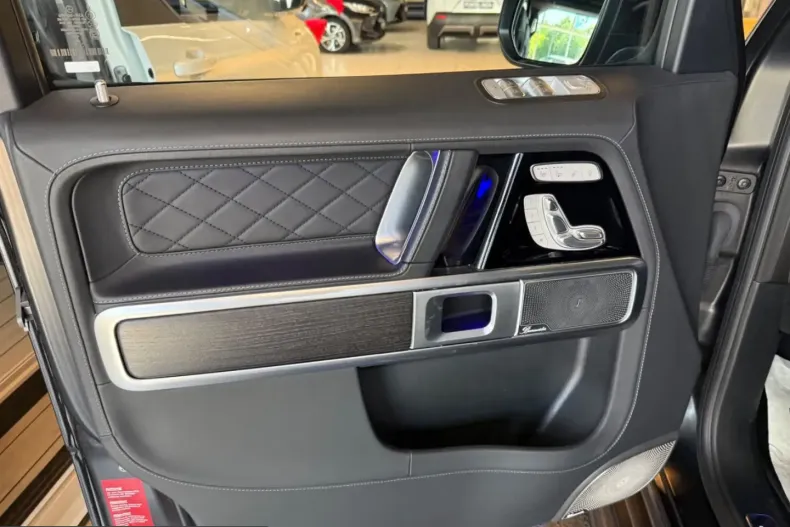 Mercedes-Benz G 63 AMG (Clasa G) din 2024 cu 38.500 km - oferta MER250500 - foto 16
