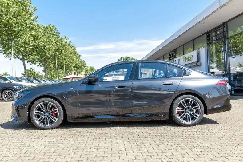 BMW 530 (Seria 5) din 2025 cu 63.569 km - oferta BMW250504 - foto 10