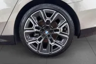 BMW 520 (Seria 5) din 2025 cu 7.102 km - oferta BMW250514 - foto 13