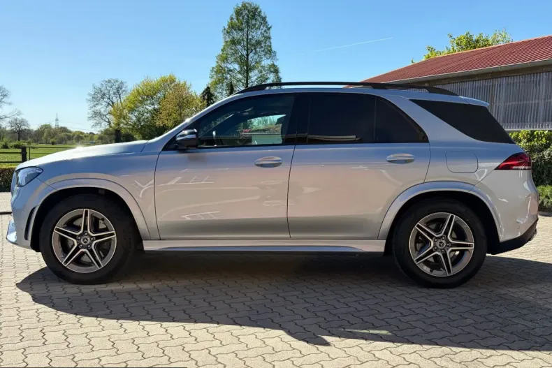 Mercedes-Benz GLE 350 (Clasa GLE) din 2022 cu 48.380 km - oferta MER250518 - foto 2