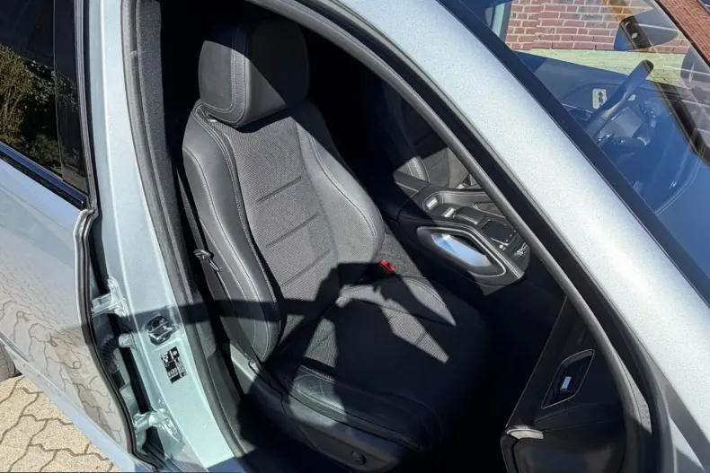 Mercedes-Benz GLE 350 (Clasa GLE) din 2022 cu 48.380 km - oferta MER250518 - foto 13
