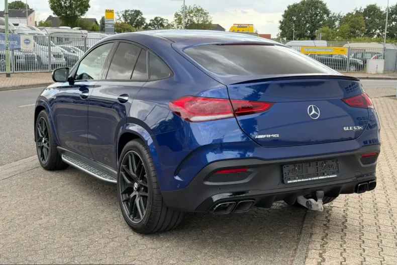 Mercedes-Benz GLE 63 AMG (Clasa GLE) din 2022 cu 54.000 km - oferta MER250528 - foto 5
