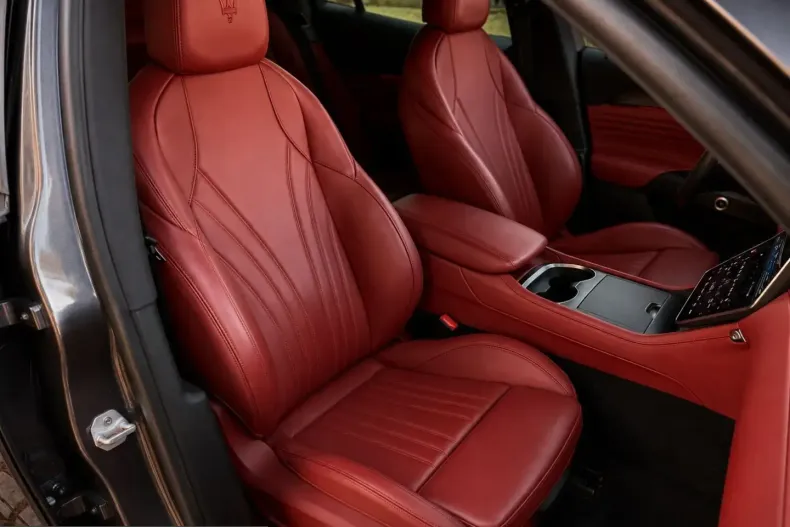 Maserati Grecale din 2023 cu 59.000 km - oferta MAS250532 - foto 23