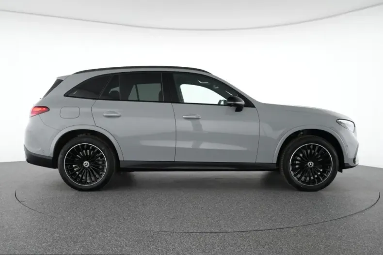 Mercedes-Benz GLC 400 (Clasa GLC) din 2025 cu 9.374 km - oferta MER250535 - foto 4