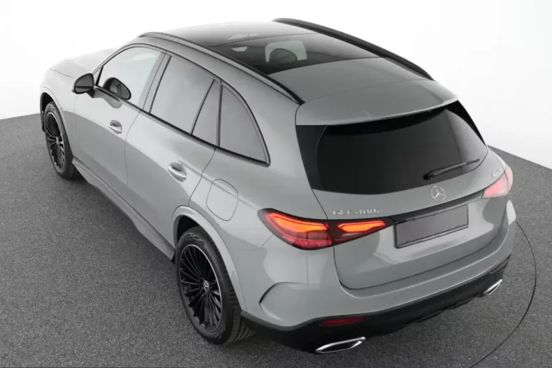 Mercedes-Benz GLC 400 (Clasa GLC) din 2025 cu 9.374 km - oferta MER250535 - foto 14