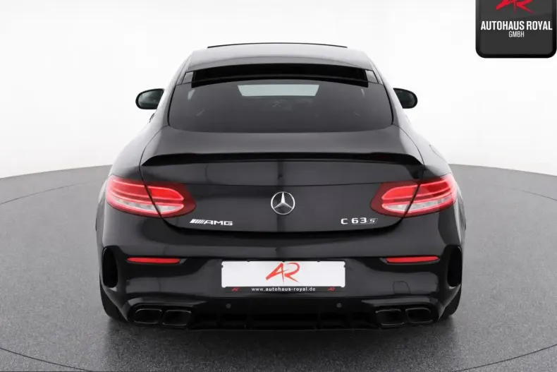 Mercedes-Benz C 63 AMG (Clasa C) din 2021 cu 50.000 km - oferta MER250540 - foto 6