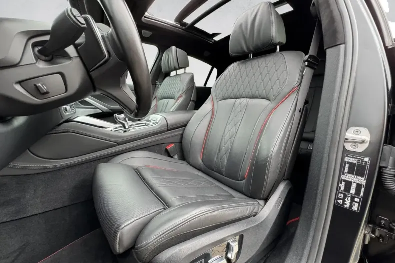 BMW X6 (Seria X) din 2022 cu 76.940 km - oferta BMW250543 - foto 12