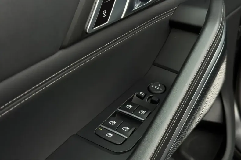 BMW X6 (Seria X) din 2022 cu 76.940 km - oferta BMW250543 - foto 36
