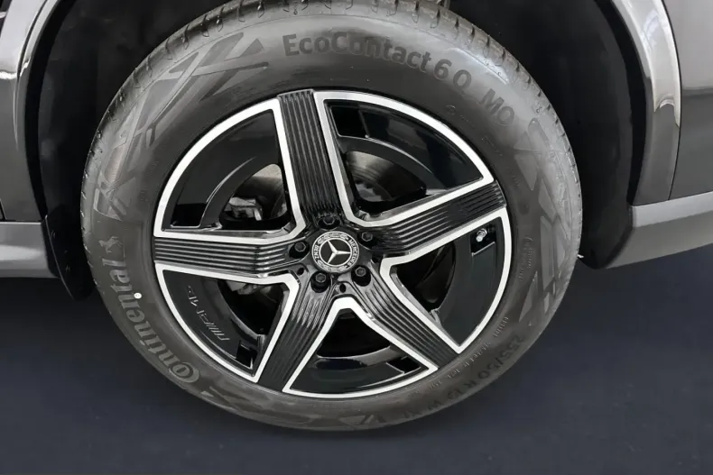 Mercedes-Benz GLC 400 (Clasa GLC) din 2025 cu 5.378 km - oferta MER250547 - foto 5