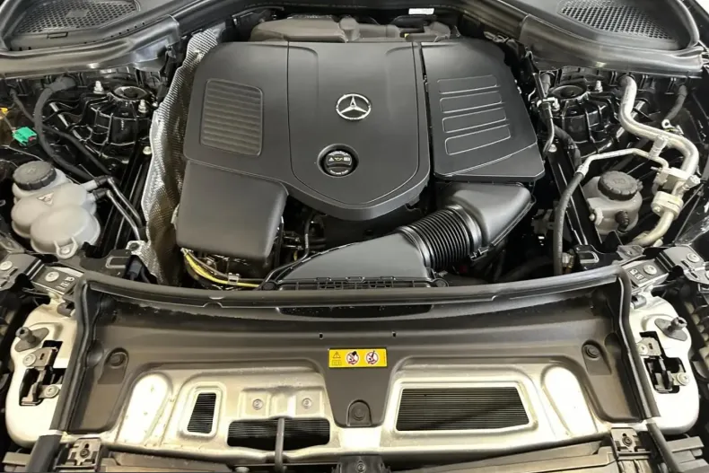 Mercedes-Benz GLC 400 (Clasa GLC) din 2025 cu 5.378 km - oferta MER250547 - foto 7