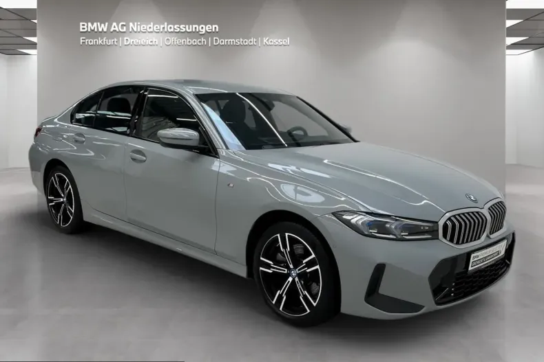 BMW 330 (Seria 3) din 2024 cu 26.244 km - oferta BMW250553 - foto 1
