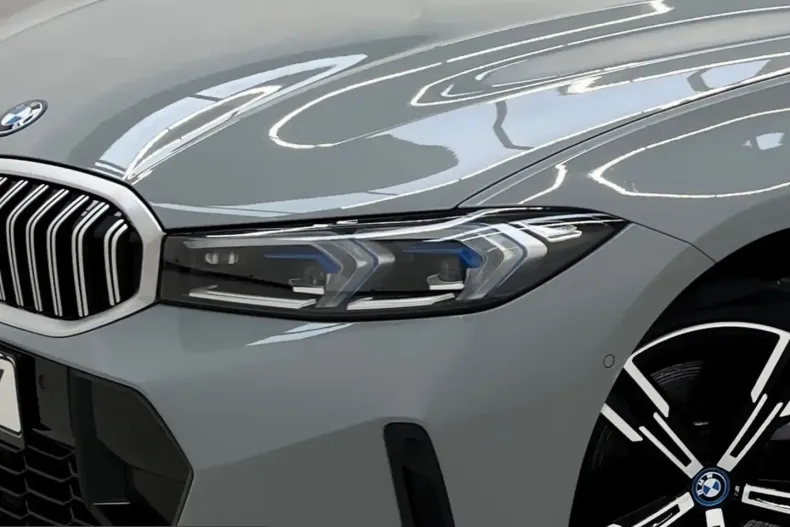 BMW 330 (Seria 3) din 2024 cu 26.244 km - oferta BMW250553 - foto 4