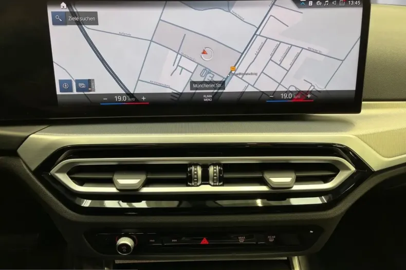 BMW 330 (Seria 3) din 2024 cu 26.244 km - oferta BMW250553 - foto 8
