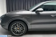 Porsche Cayenne din 2022 cu 60.138 km - oferta POR250554 - foto 9