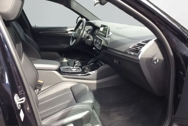 BMW X4 (Seria X) din 2022 cu 30.048 km - oferta BMW250559 - foto 11