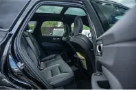 Volvo XC60 din 2025 cu 3.150 km - oferta VOL250563 - foto 5