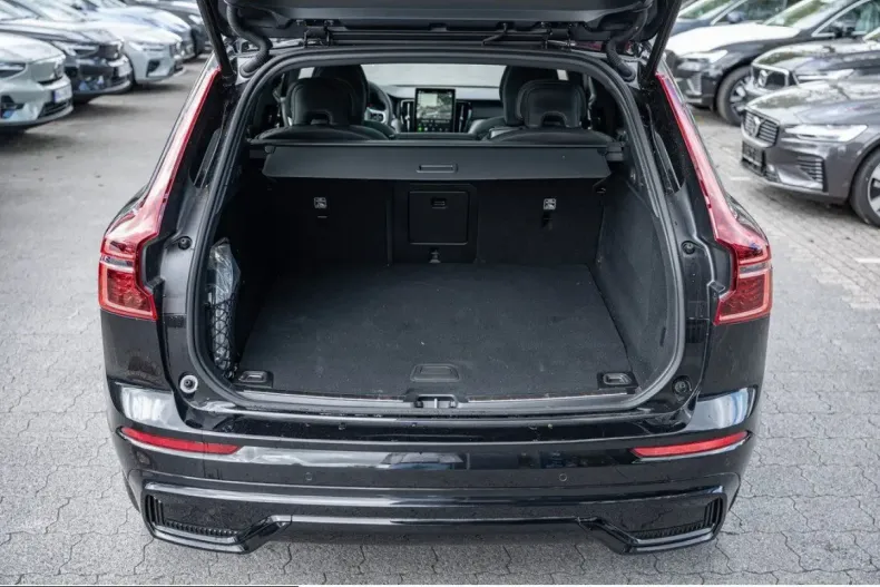Volvo XC60 din 2025 cu 3.150 km - oferta VOL250563 - foto 16