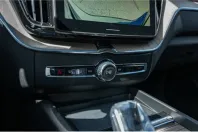Volvo XC60 din 2025 cu 1.002 km - oferta VOL250564 - foto 17