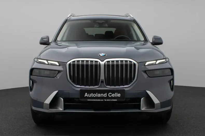 BMW X7 (Seria X) din 2022 cu 53.456 km - oferta BMW250566 - foto 2