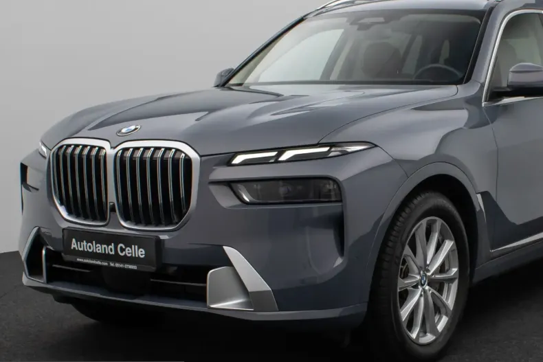 BMW X7 (Seria X) din 2022 cu 53.456 km - oferta BMW250566 - foto 14