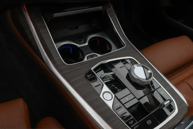 BMW X7 (Seria X) din 2022 cu 53.456 km - oferta BMW250566 - foto 20