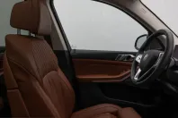 BMW X7 (Seria X) din 2022 cu 53.456 km - oferta BMW250566 - foto 37
