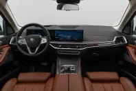 BMW X7 (Seria X) din 2022 cu 53.456 km - oferta BMW250566 - foto 40