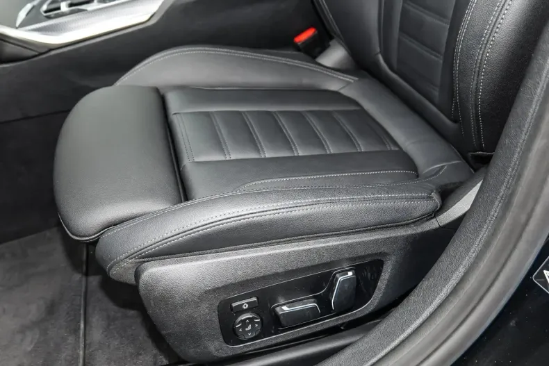 BMW M440 (Seria 4) din 2025 cu 25.688 km - oferta BMW250570 - foto 23
