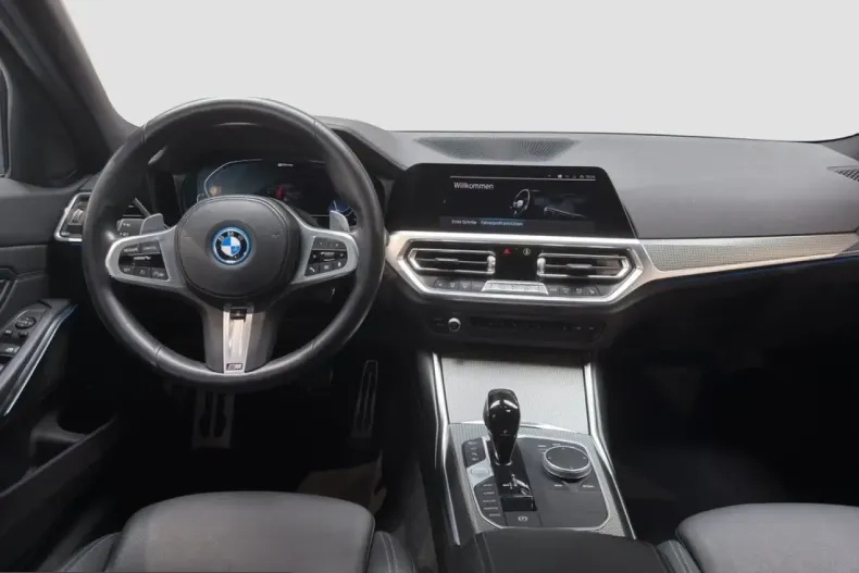 BMW 330 (Seria 3) din 2021 cu 37.999 km - oferta BMW250571 - foto 12