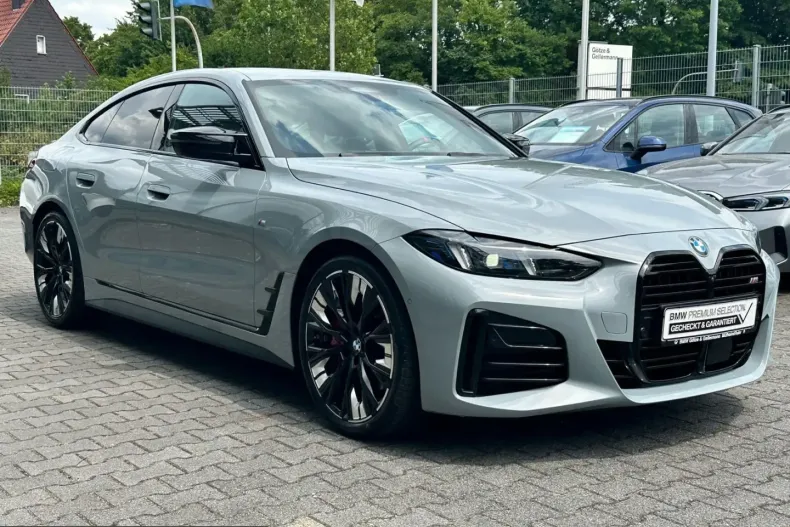 BMW M440 (Seria 4) din 2025 cu 24.171 km - oferta BMW250576 - foto 3