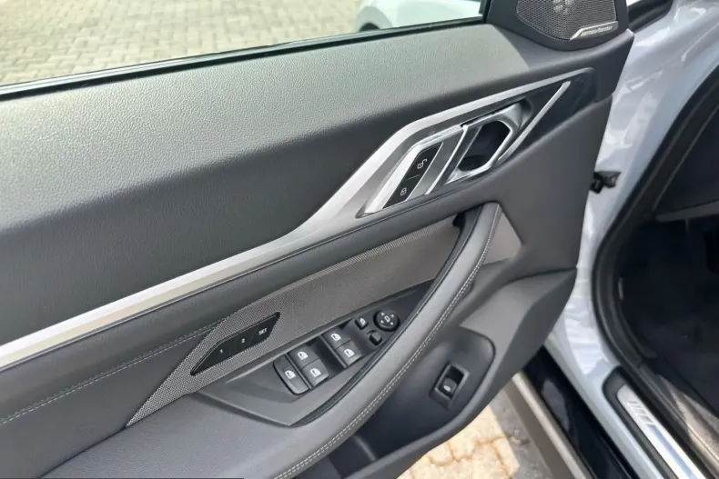 BMW M440 (Seria 4) din 2025 cu 24.171 km - oferta BMW250576 - foto 10
