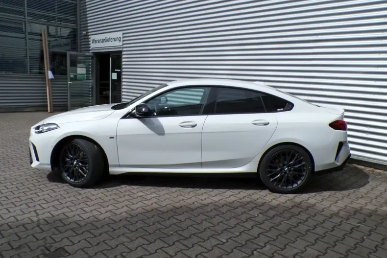 BMW M235 (Seria 2) din 2025 cu 25.387 km - oferta BMW250580 - foto 4
