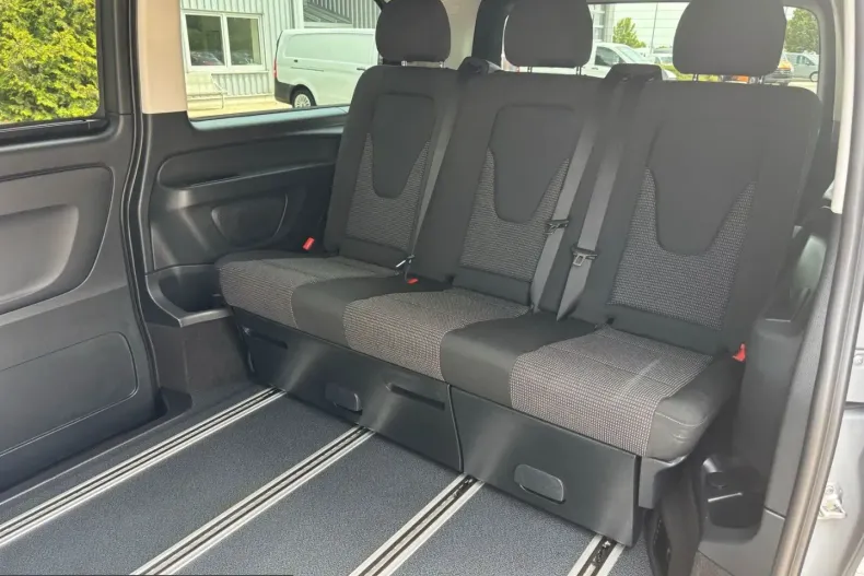 Mercedes-Benz Vito din 2025 cu 15.029 km - oferta MER250585 - foto 16