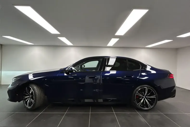 BMW 550 (Seria 5) din 2025 cu 12.682 km - oferta BMW250588 - foto 7