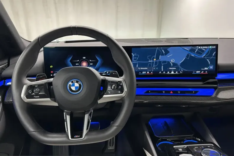 BMW 550 (Seria 5) din 2025 cu 12.682 km - oferta BMW250588 - foto 27