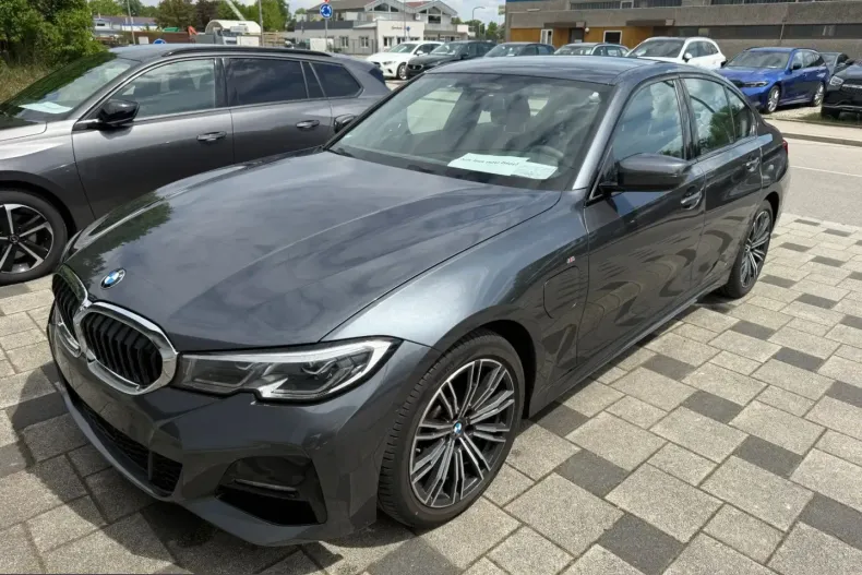 BMW 330 (Seria 3) din 2021 cu 55.550 km - oferta BMW250589 - foto 1