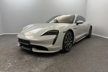 Porsche Taycan din 2021 - oferta POR250592