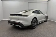 Porsche Taycan din 2021 cu 70.000 km - oferta POR250592 - foto 4