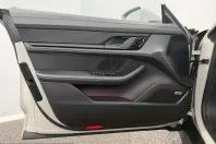 Porsche Taycan din 2021 cu 70.000 km - oferta POR250592 - foto 11